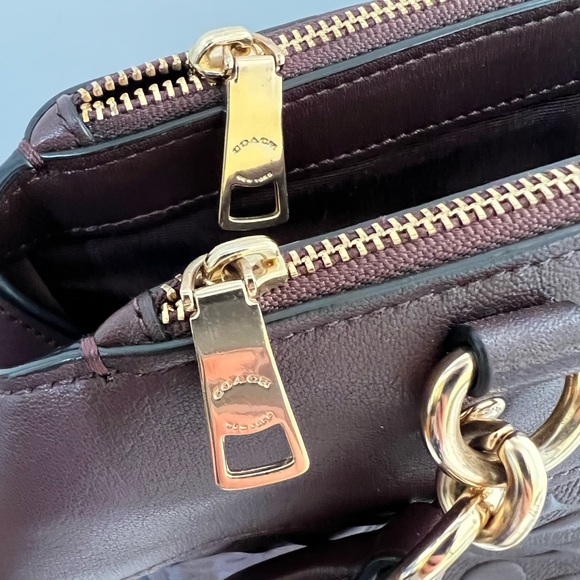 Coach crossbody/ handbag purse - Picture 3 of 12